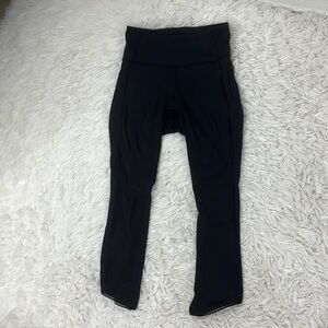 🔥$SALE$🔥 Lululemon Deep Breath Crop (21" ) Black